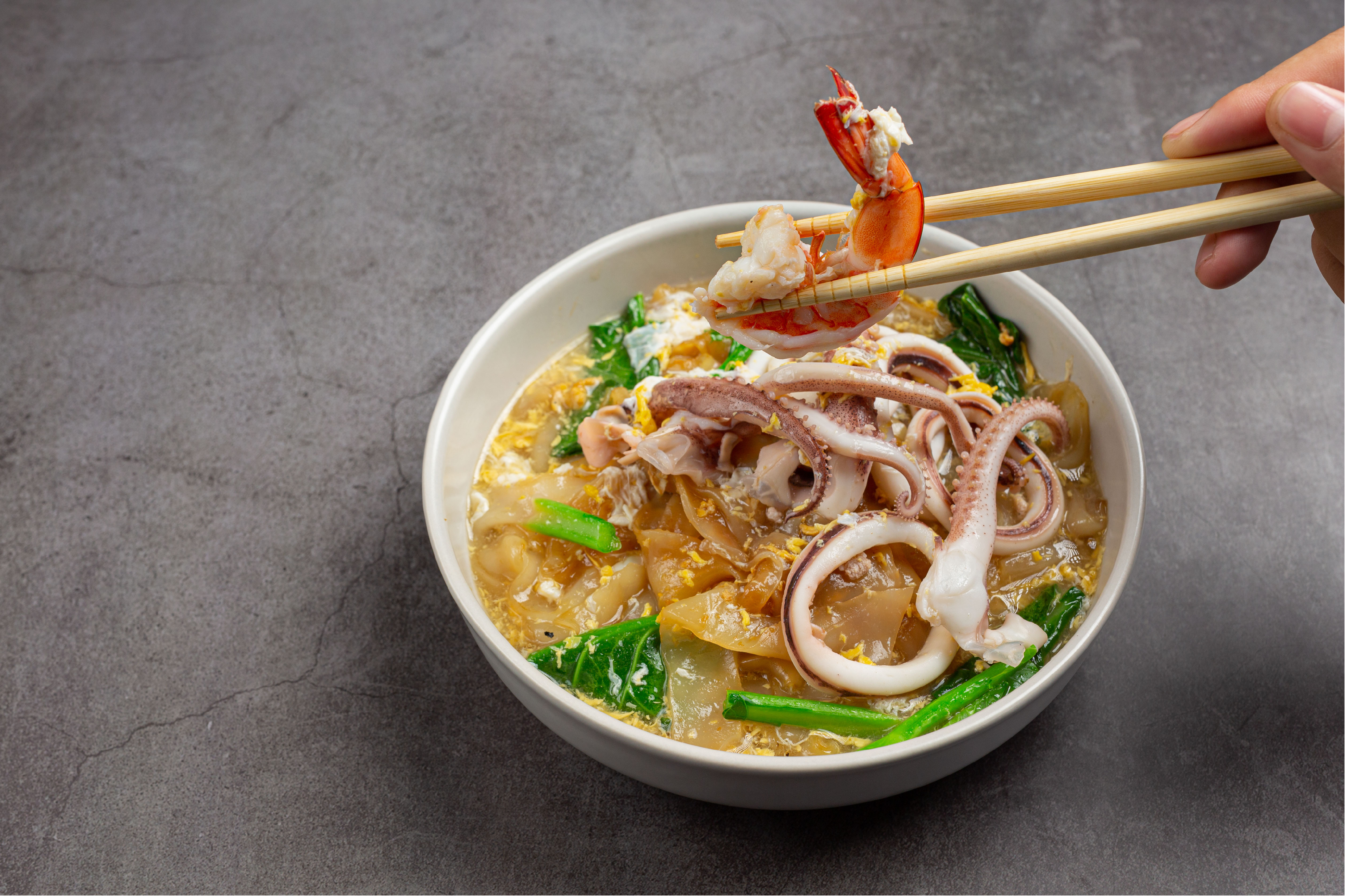 KINNIE PLAYNiE FOODCOURT - The Street Ratchada